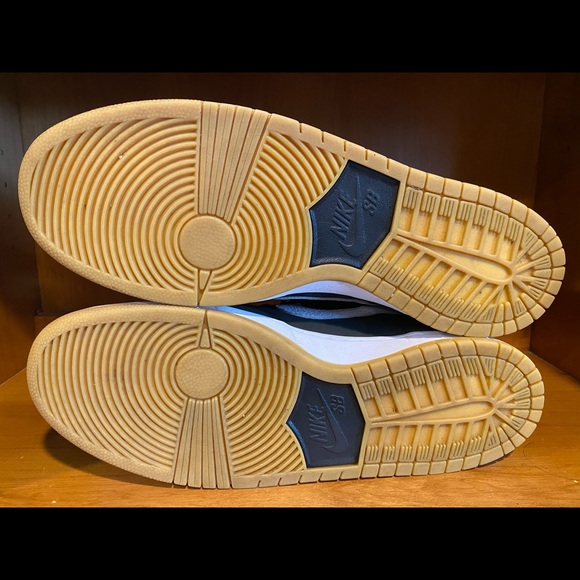 Nike SB Dunk - Picture 5 of 10